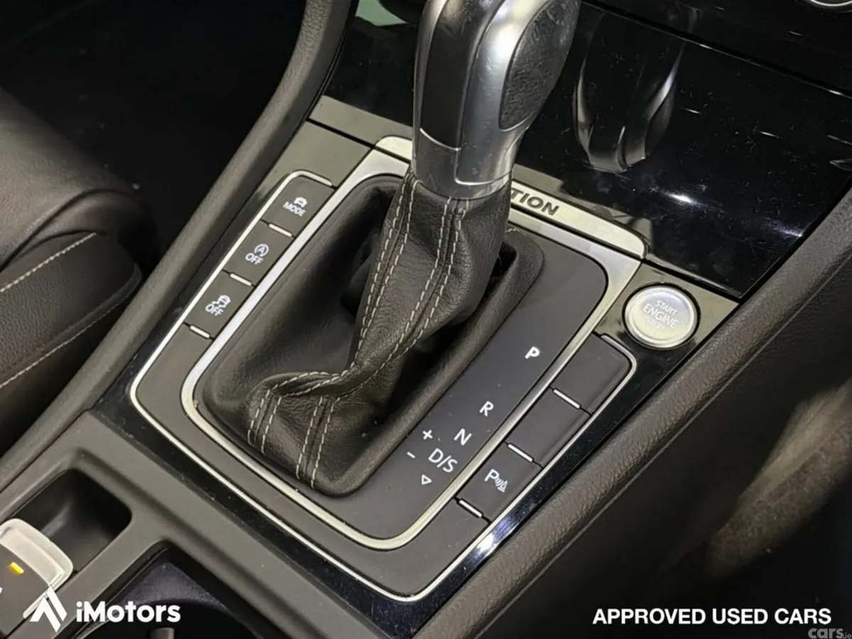 Volkswagen Golf Estate, Petrol, 2016, Blue