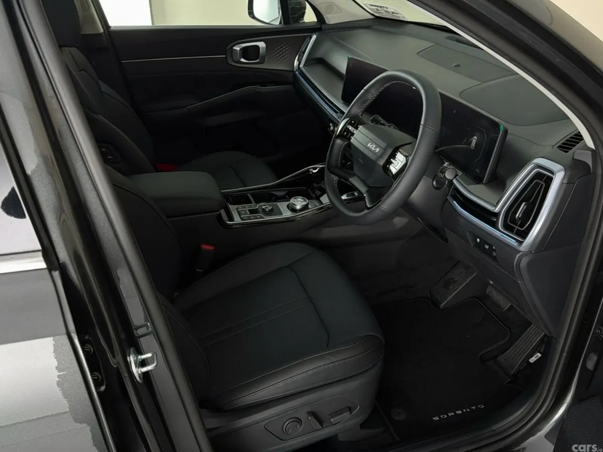 Kia Sorento SUV, Diesel Hybrid, 2026, Grey
