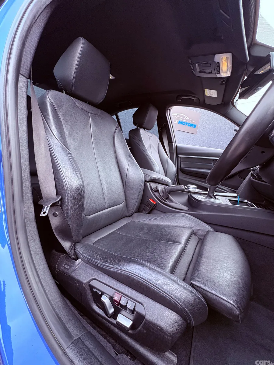 BMW 3-Series Saloon, Petrol, 2018, Blue