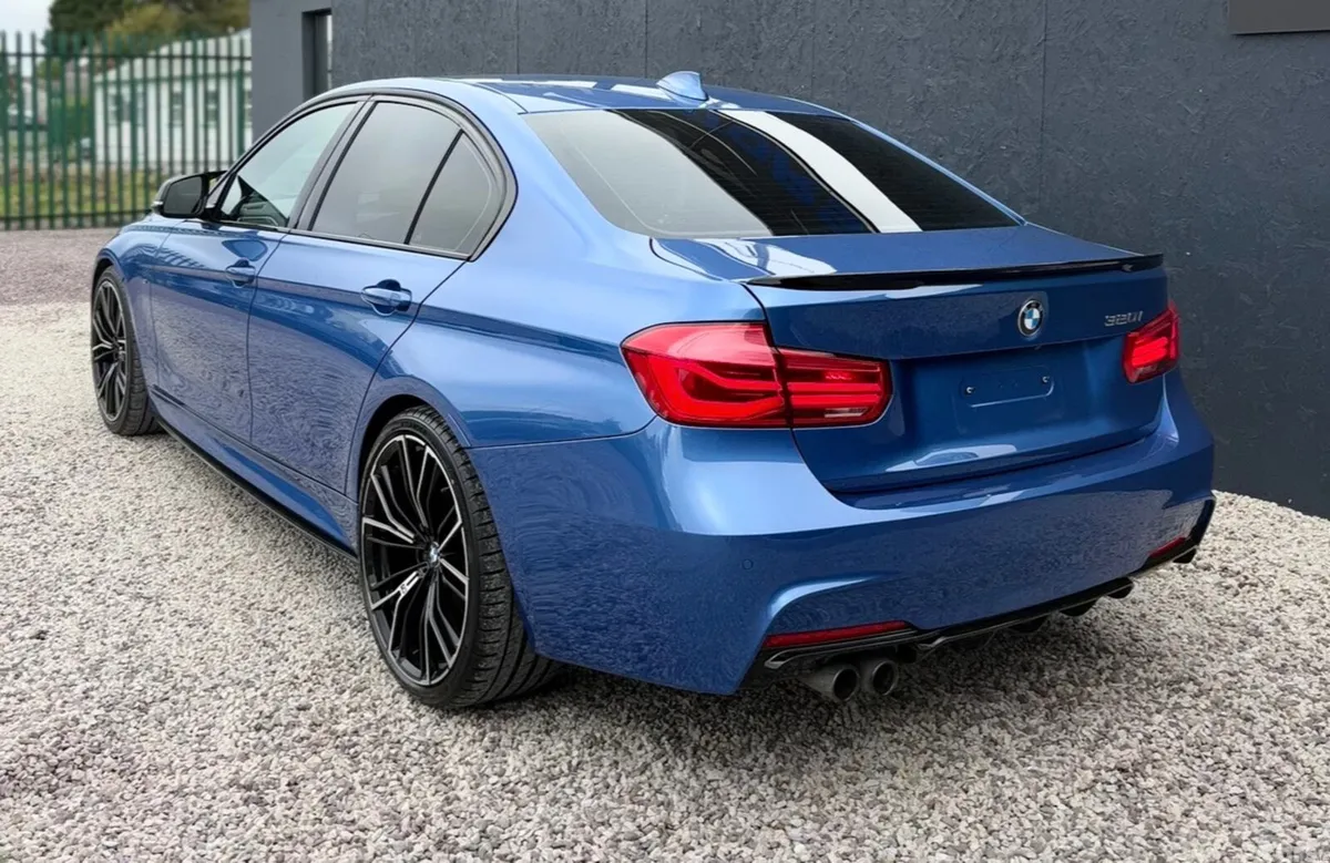 BMW 3-Series Saloon, Petrol, 2018, Blue