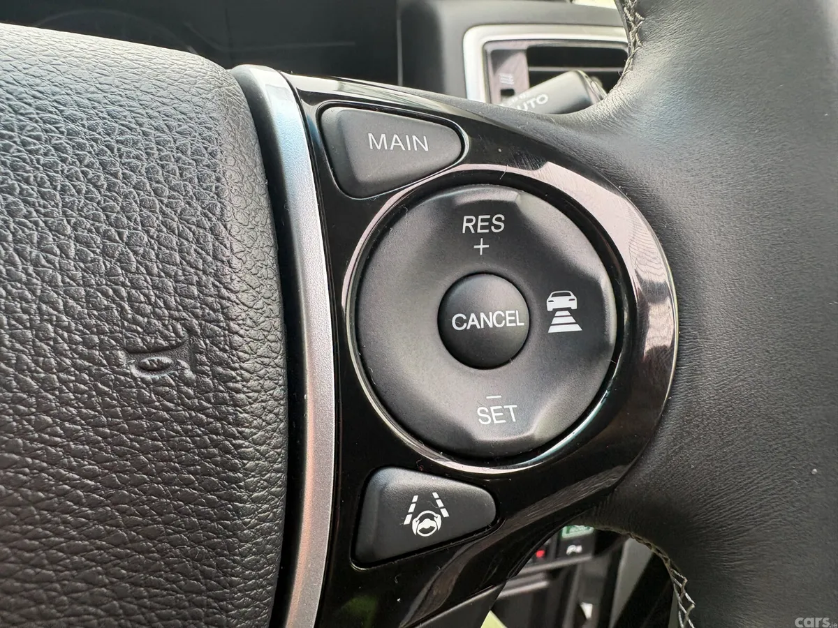 Honda Odyssey MPV, Petrol Hybrid, 2019, White