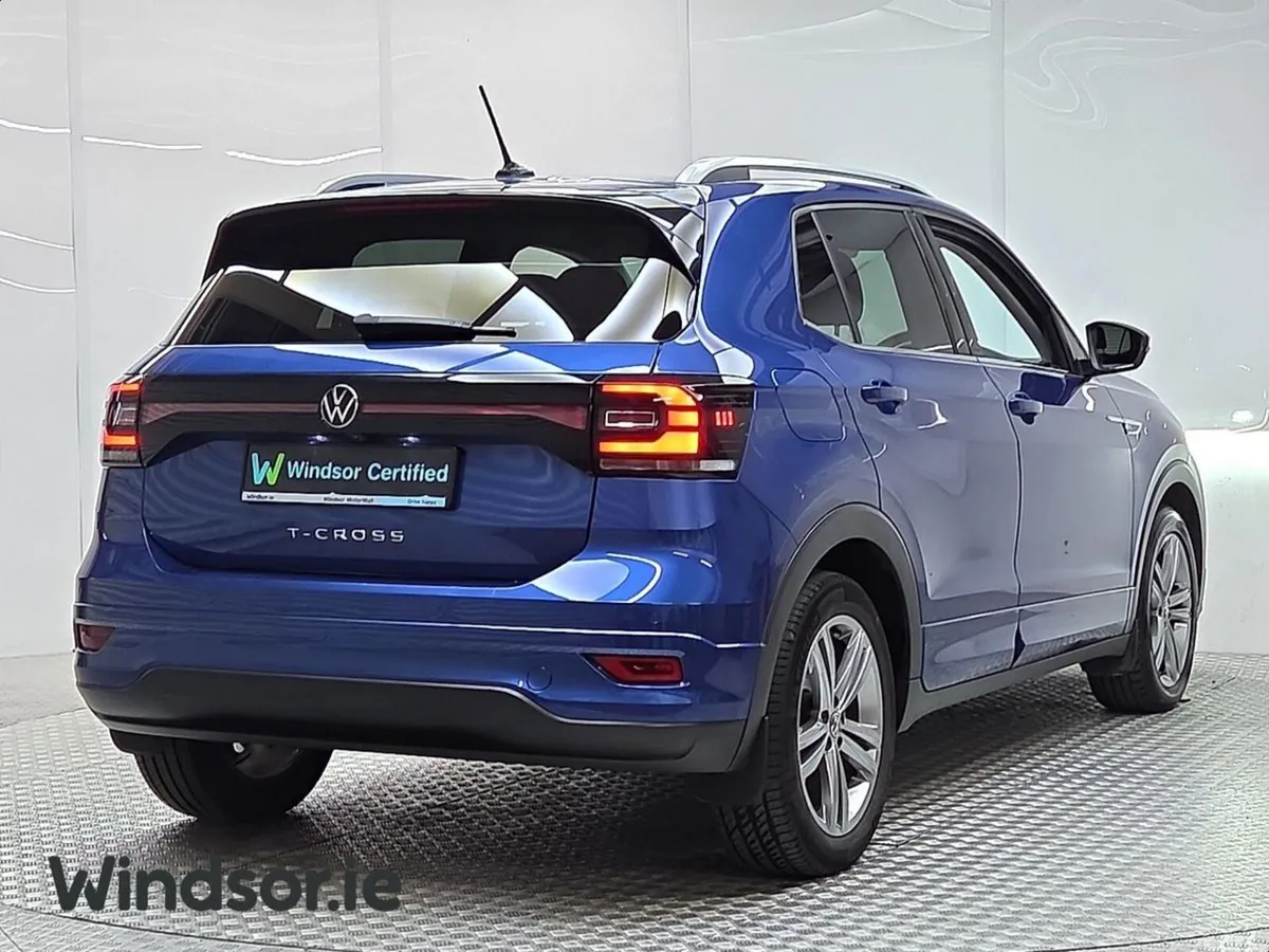 Volkswagen T-Cross Estate, Petrol, 2023, Blue