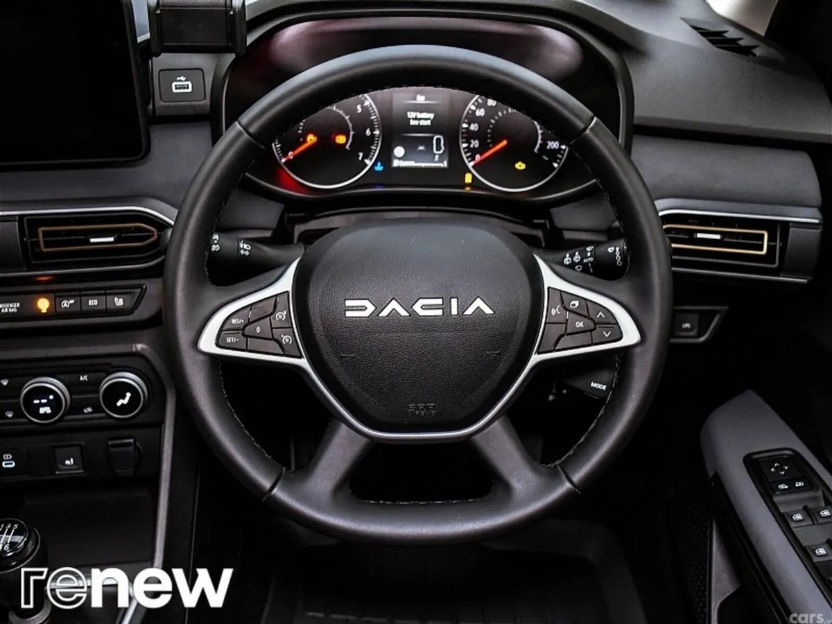 Dacia Sandero Stepway SUV, Petrol, 2026, Blue