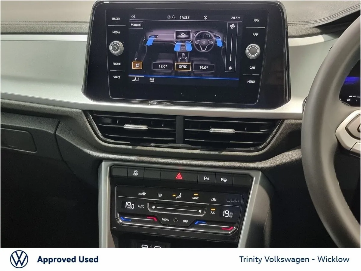 Volkswagen T-Roc SUV, Diesel, 2025, Black