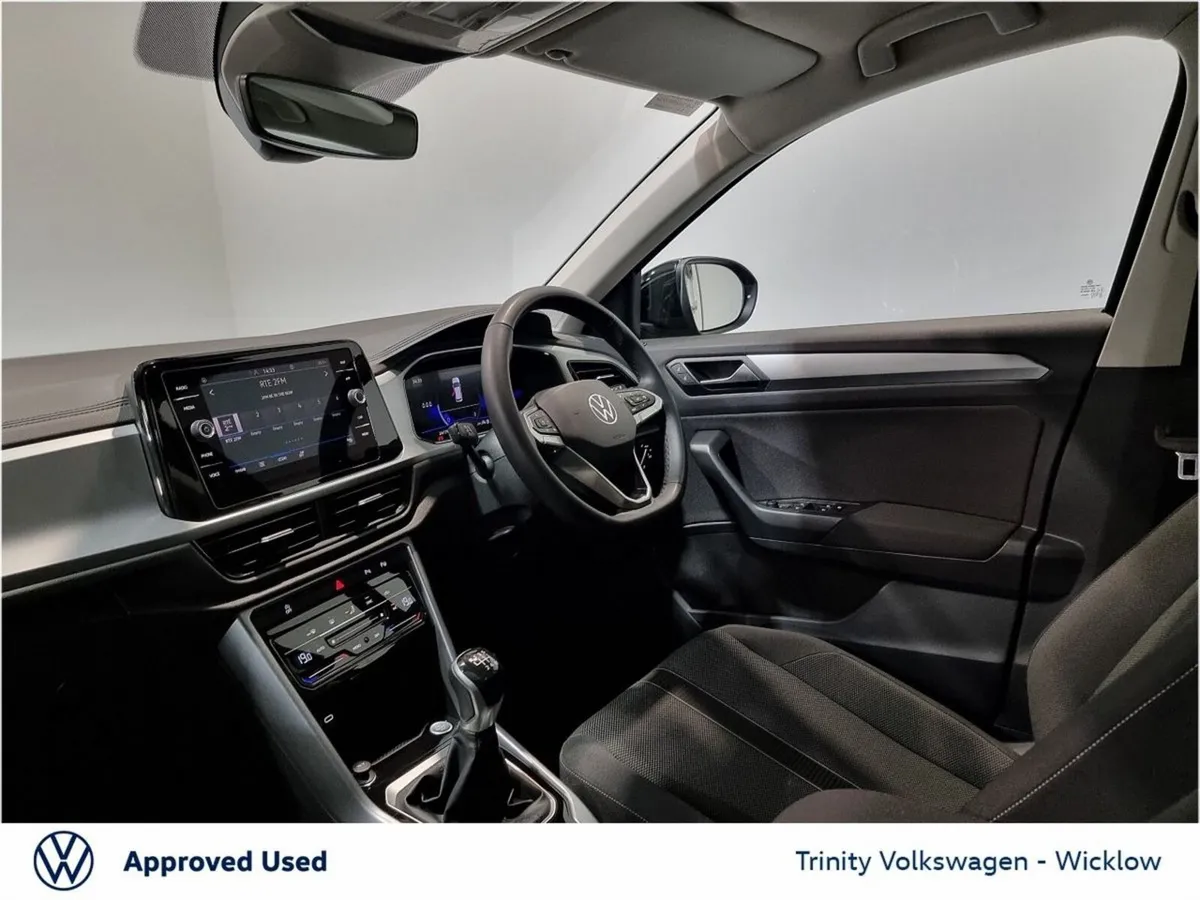 Volkswagen T-Roc SUV, Diesel, 2025, Black