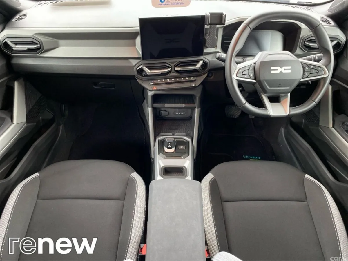 Dacia Duster SUV, Petrol Hybrid, 2026, Brown