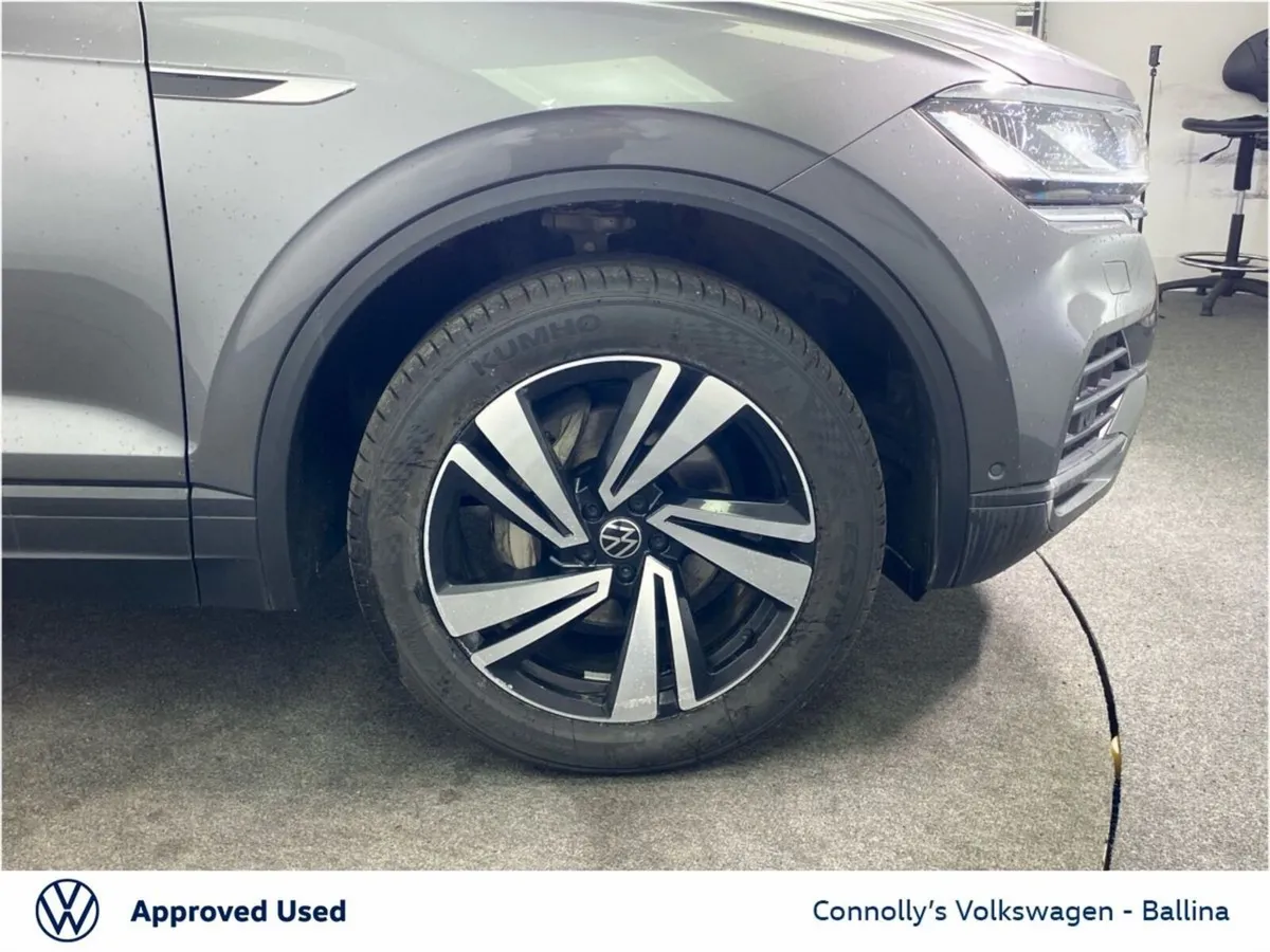 Volkswagen Touareg SUV, Diesel, 2023, Grey
