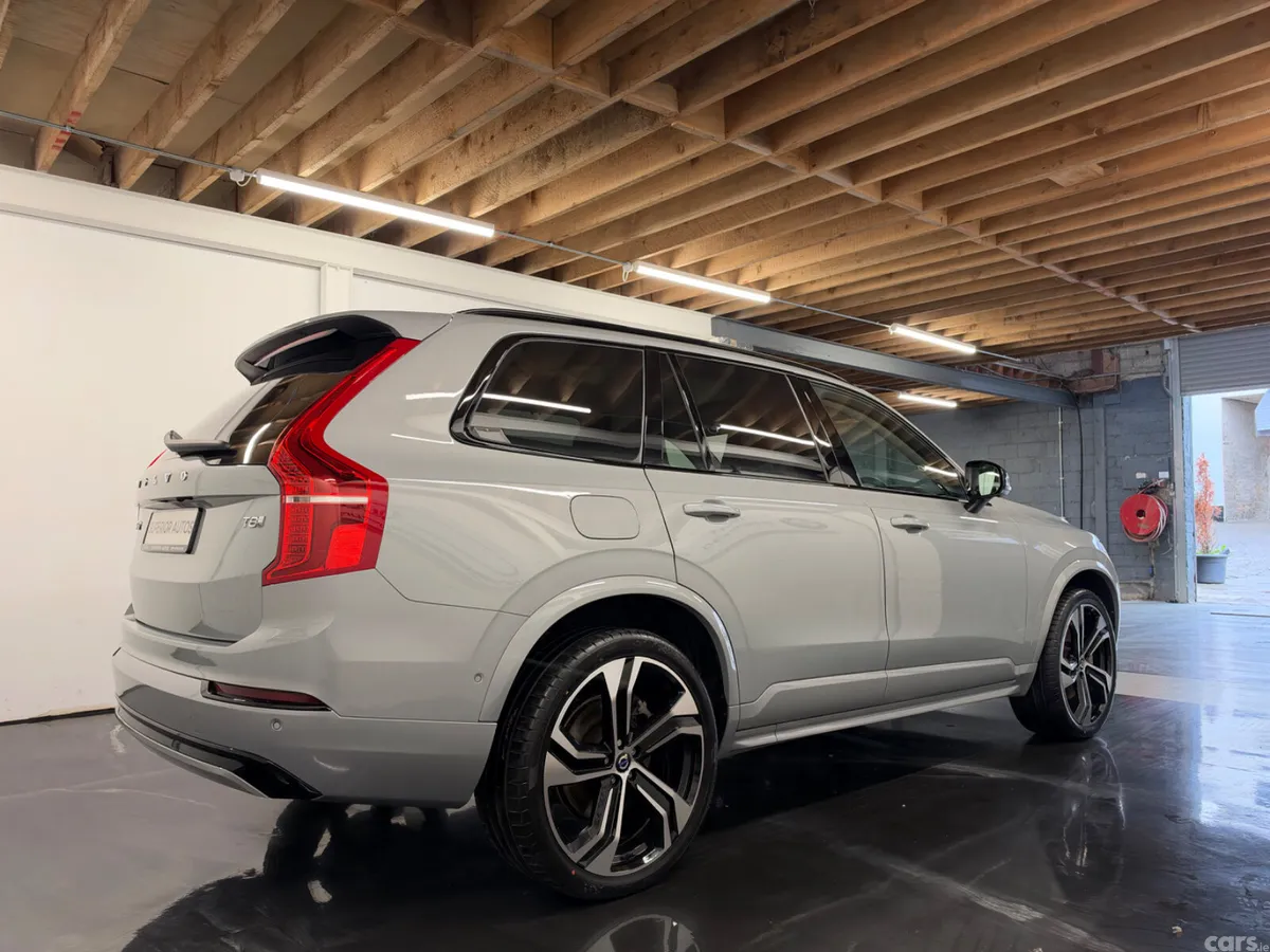 Volvo XC90 SUV, Petrol Hybrid, 2024, Grey