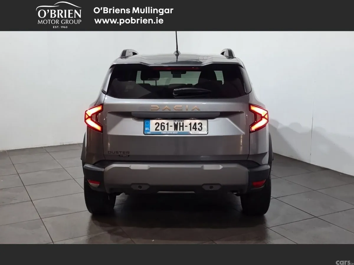 Dacia Duster SUV, Petrol Hybrid, 2026, Grey