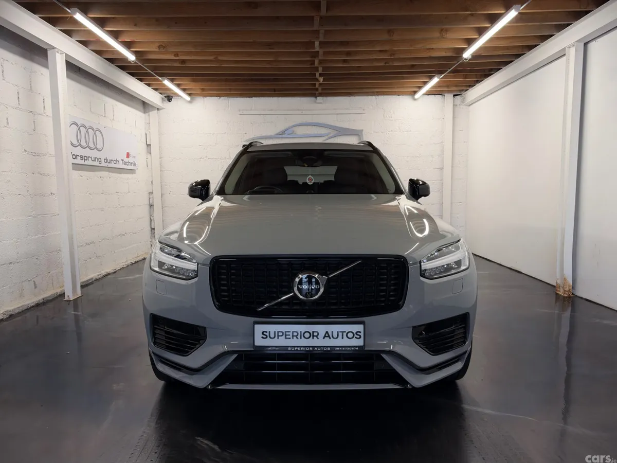 Volvo XC90 SUV, Petrol Hybrid, 2024, Grey