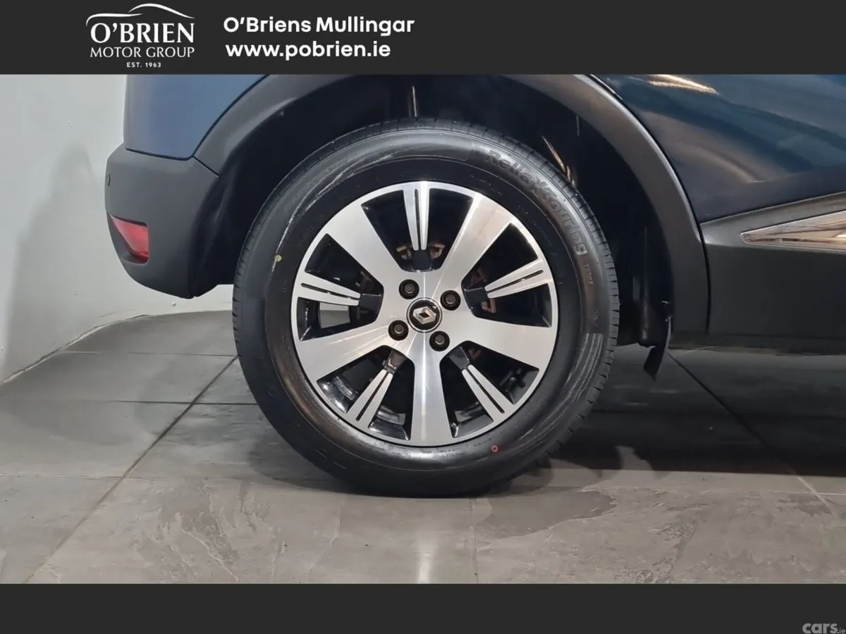 Renault Captur Hatchback, Petrol, 2020, Blue
