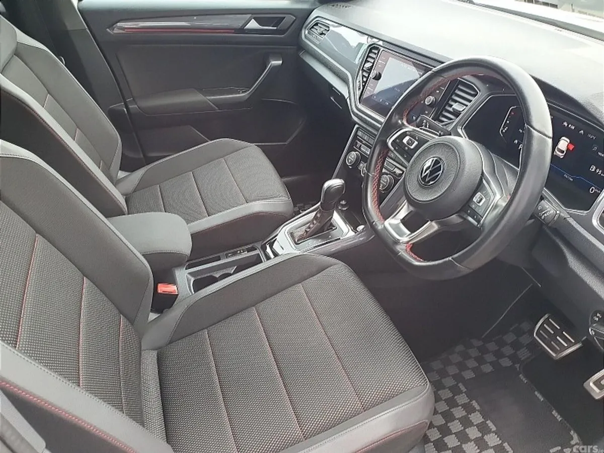 Volkswagen T-Roc SUV, Diesel, 2021, White
