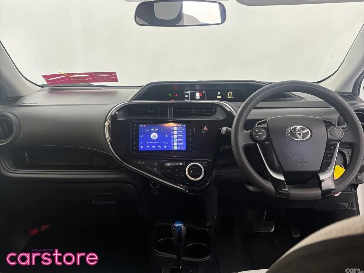 Toyota Aqua Hatchback, Petrol Hybrid, 2021, White