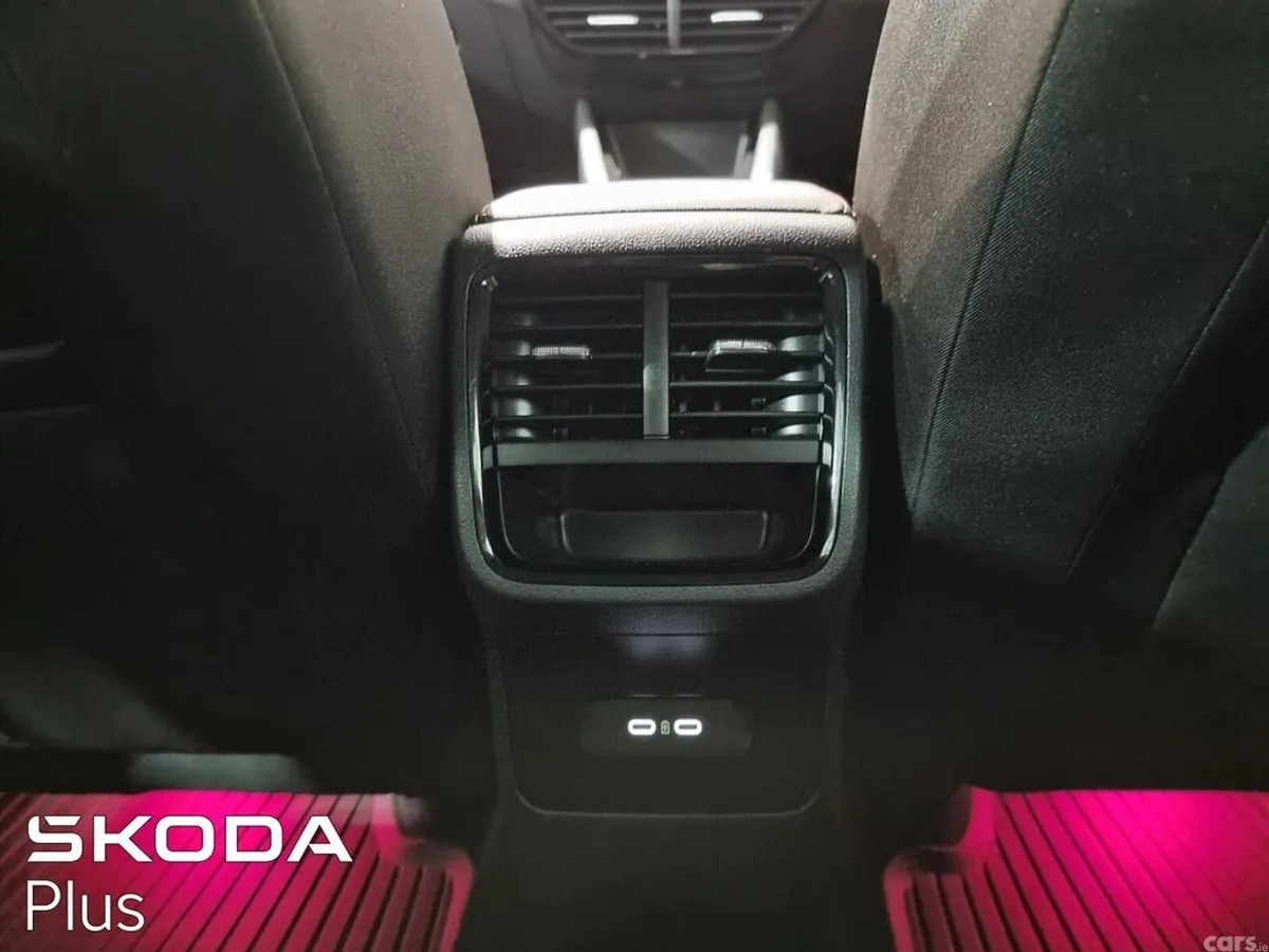 Skoda Octavia Estate, Diesel, 2024, Silver