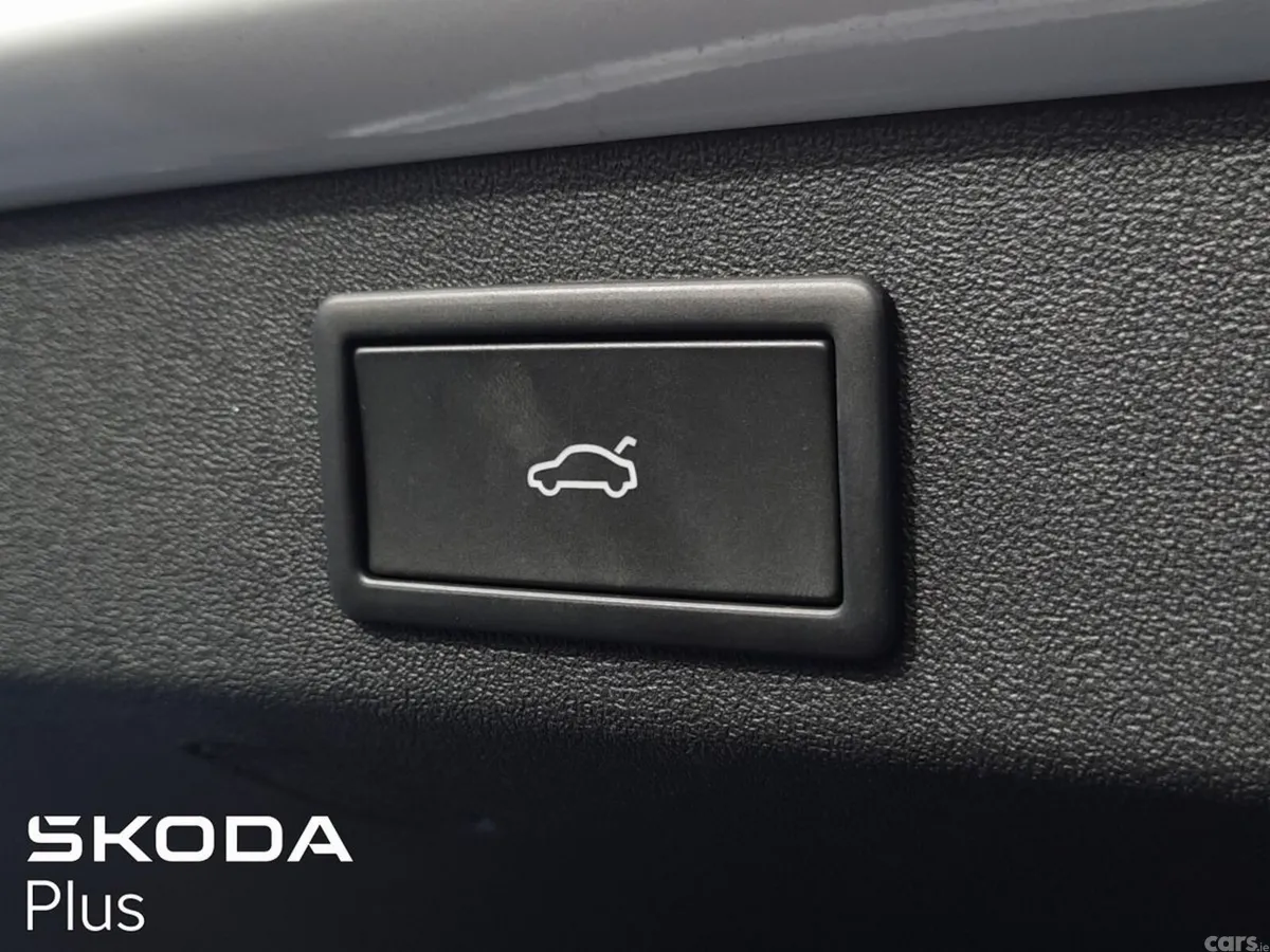 Skoda Kodiaq MPV, Diesel, 2026, White