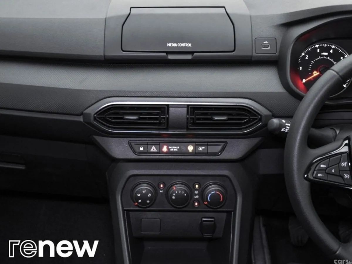 Dacia Sandero Hatchback, Petrol, 2023, Grey