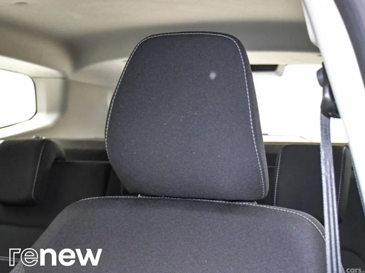 Dacia Duster SUV, Petrol, 2024, Black