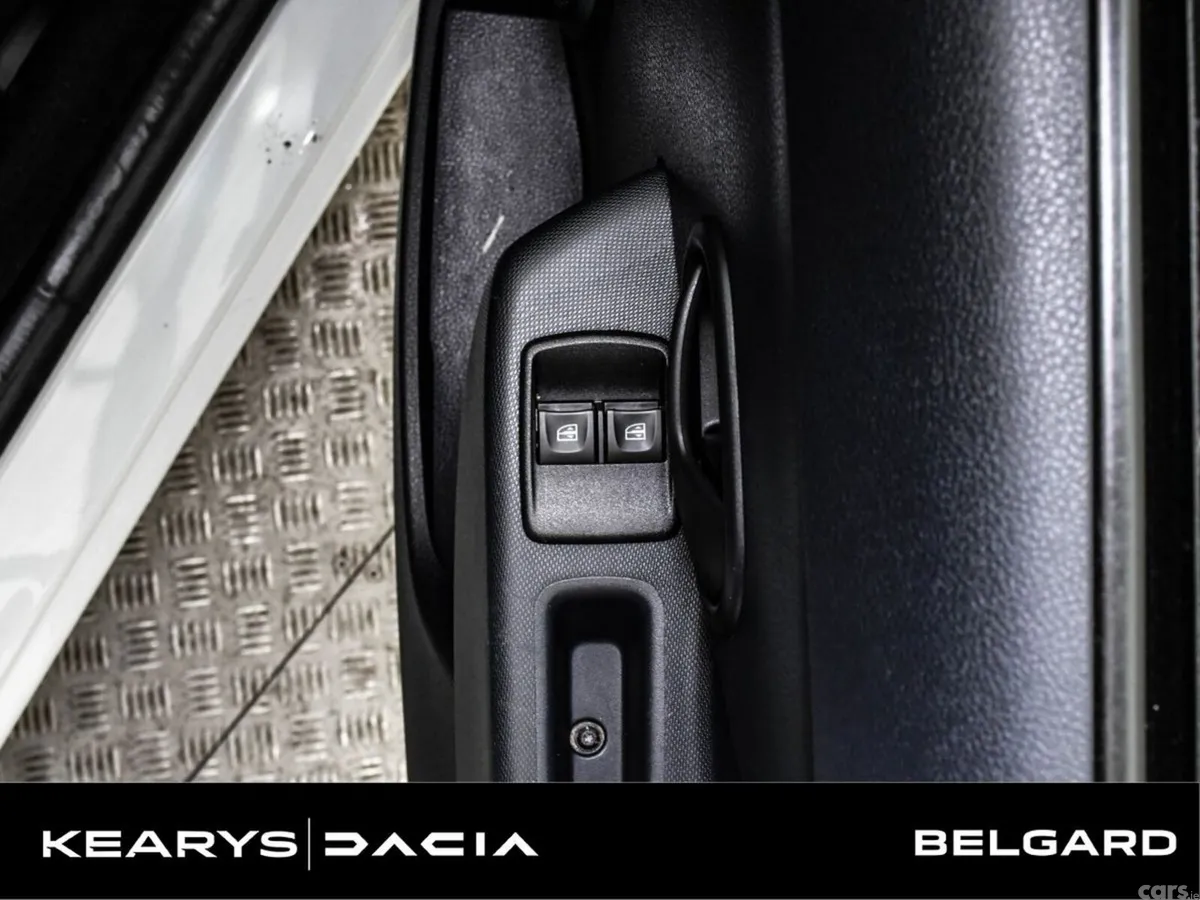 Dacia Sandero Hatchback, Diesel, 2019, White