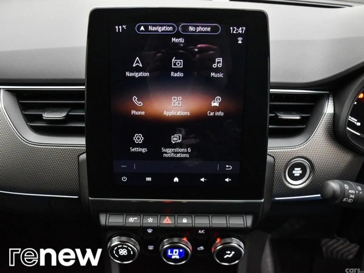 Renault Arkana Hatchback, Petrol, 2022, Red