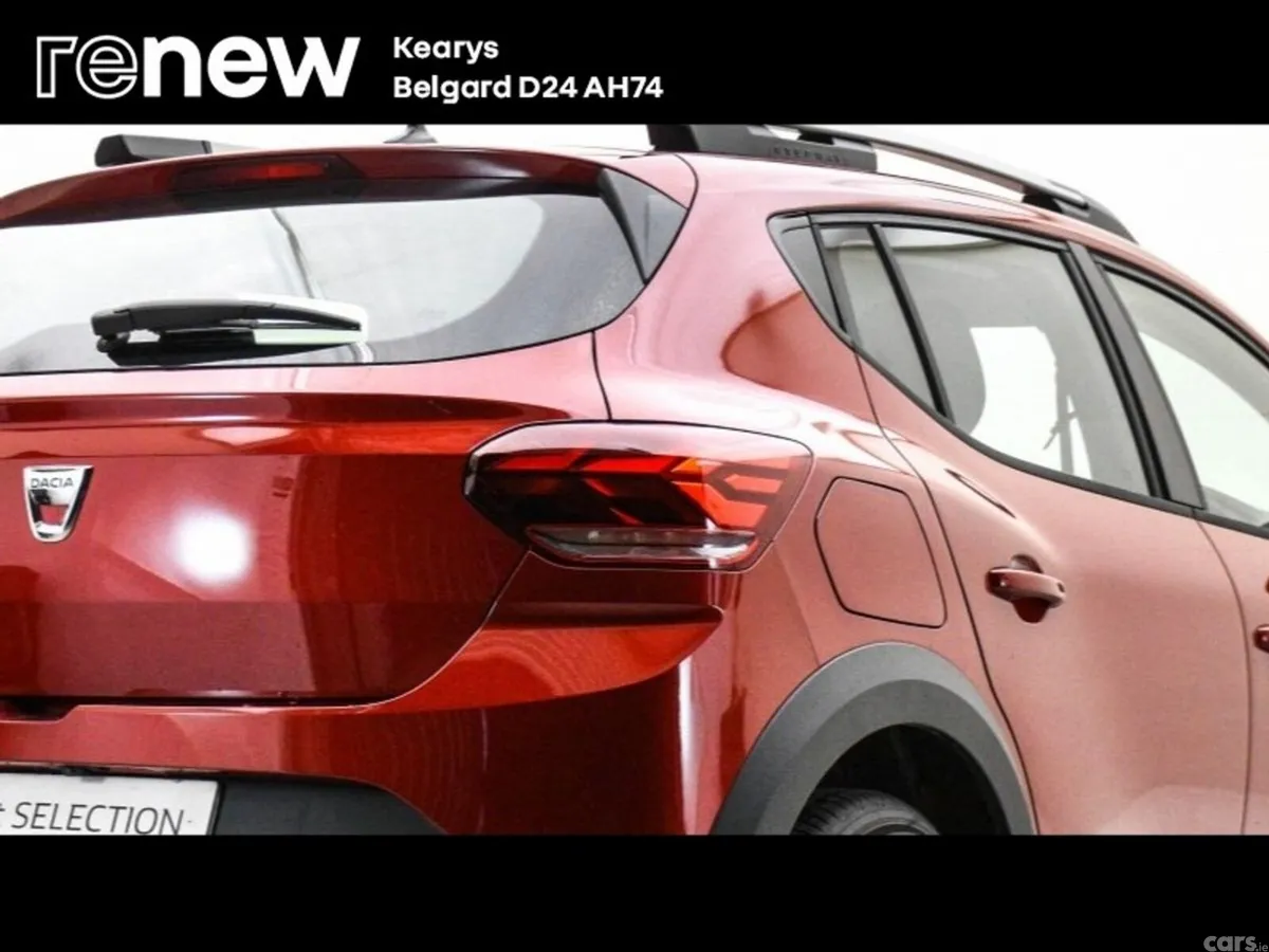 Dacia Sandero Stepway Hatchback, Petrol, 2022, Red