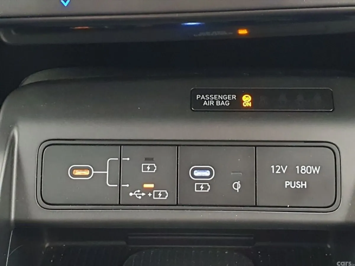 Hyundai KONA Hatchback, Electric, 2024, Blue