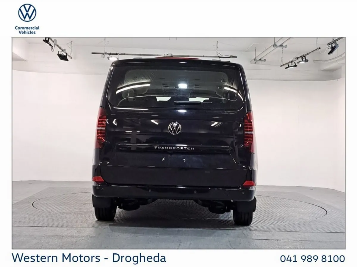 Volkswagen Caravelle MPV, Diesel, 2026, Black