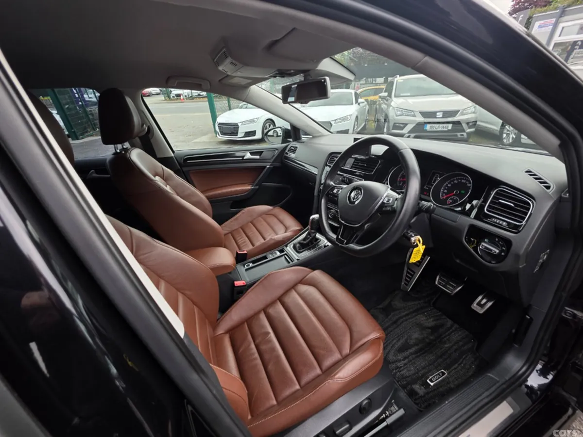 Volkswagen Golf Hatchback, Petrol, 2013, Black