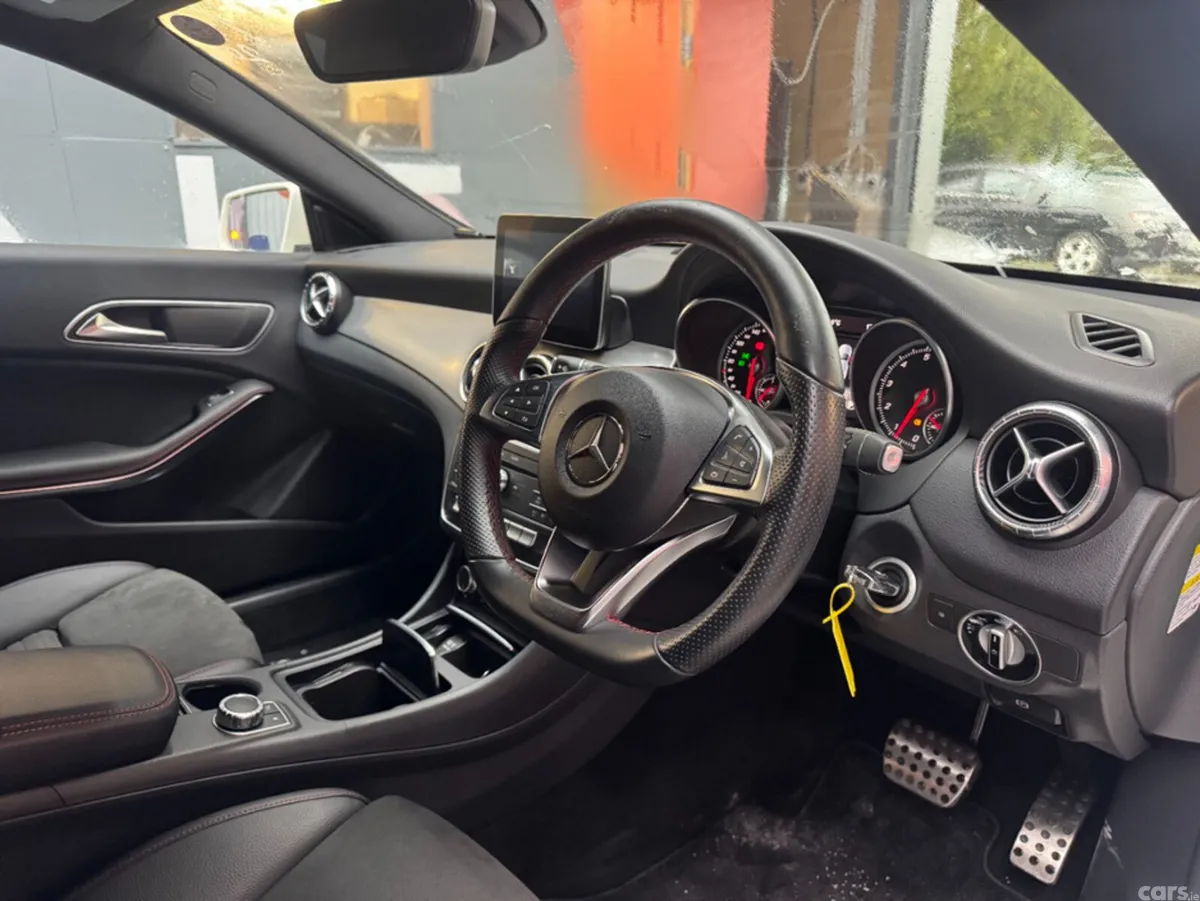 Mercedes-Benz CLA Saloon, Petrol, 2016, White
