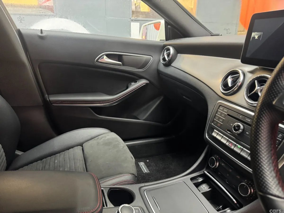 Mercedes-Benz CLA Saloon, Petrol, 2016, White