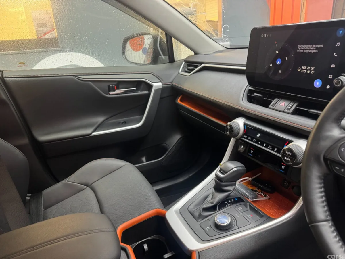 Toyota RAV4 SUV, Petrol Hybrid, 2024, Black