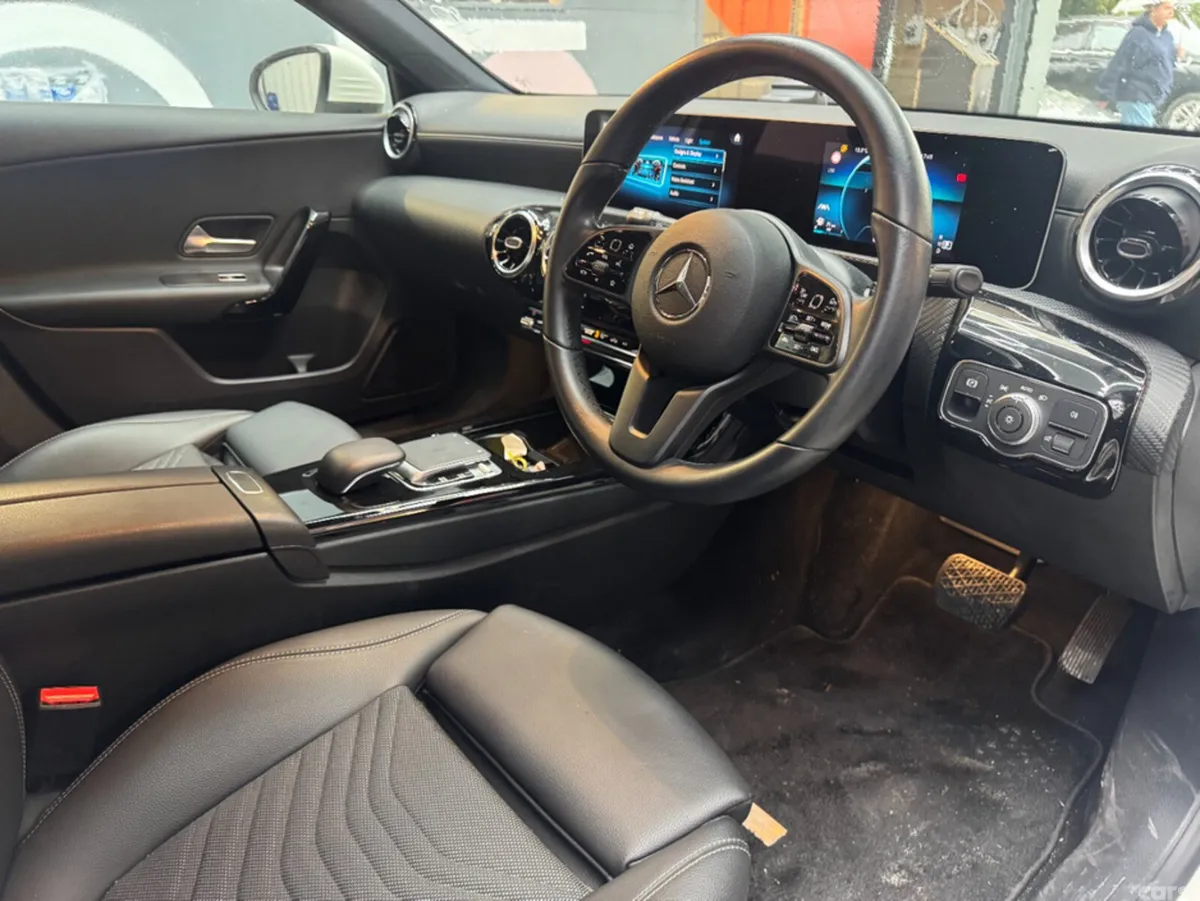 Mercedes-Benz A-Class Hatchback, Petrol, 2019, White