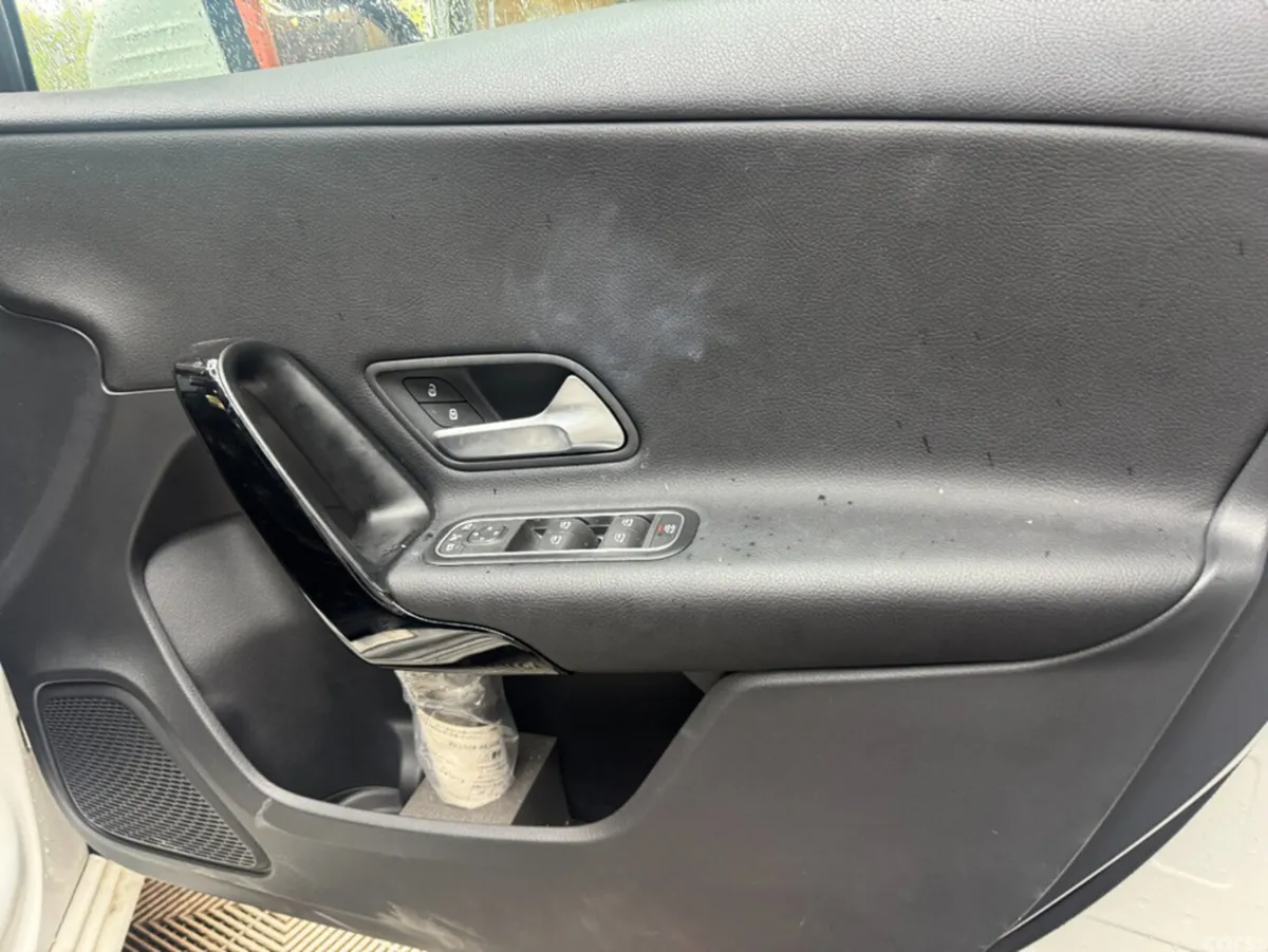 Mercedes-Benz A-Class Hatchback, Petrol, 2019, White