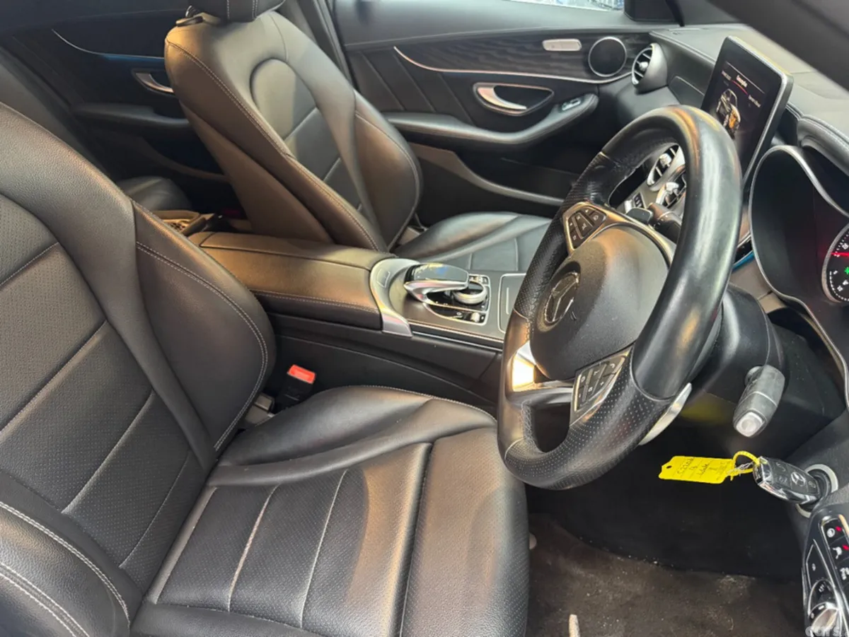 Mercedes-Benz C-Class Saloon, Petrol, 2016, White