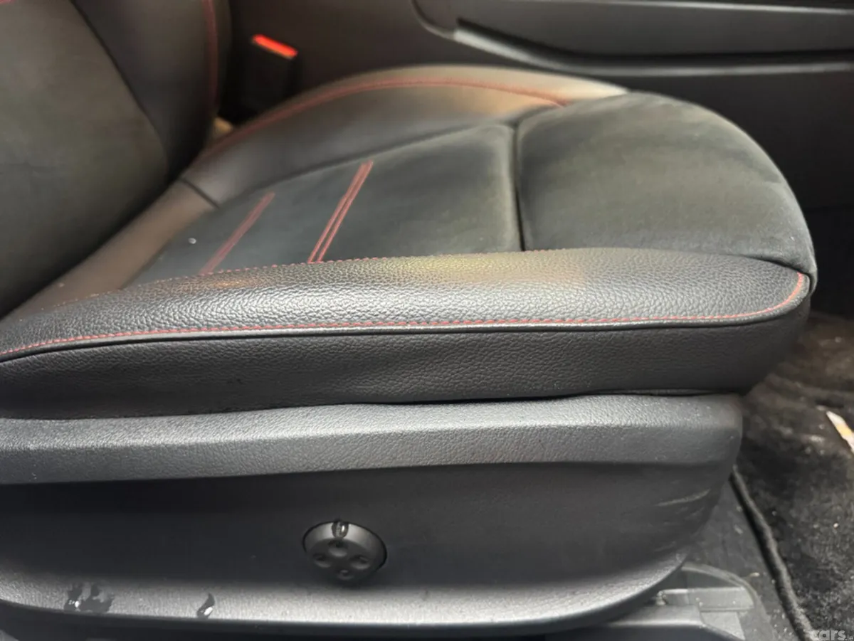 Mercedes-Benz A-Class Hatchback, Petrol, 2019, White