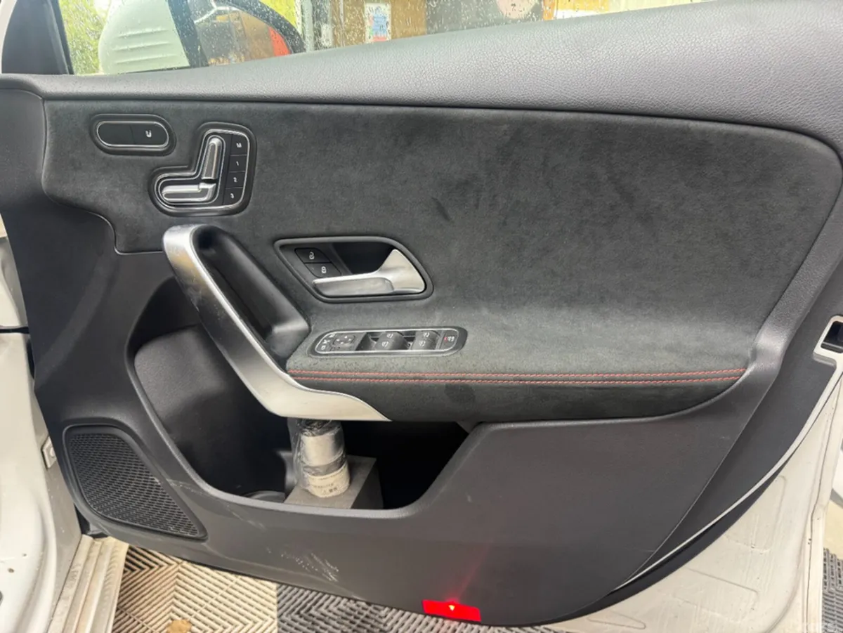 Mercedes-Benz A-Class Hatchback, Petrol, 2019, White