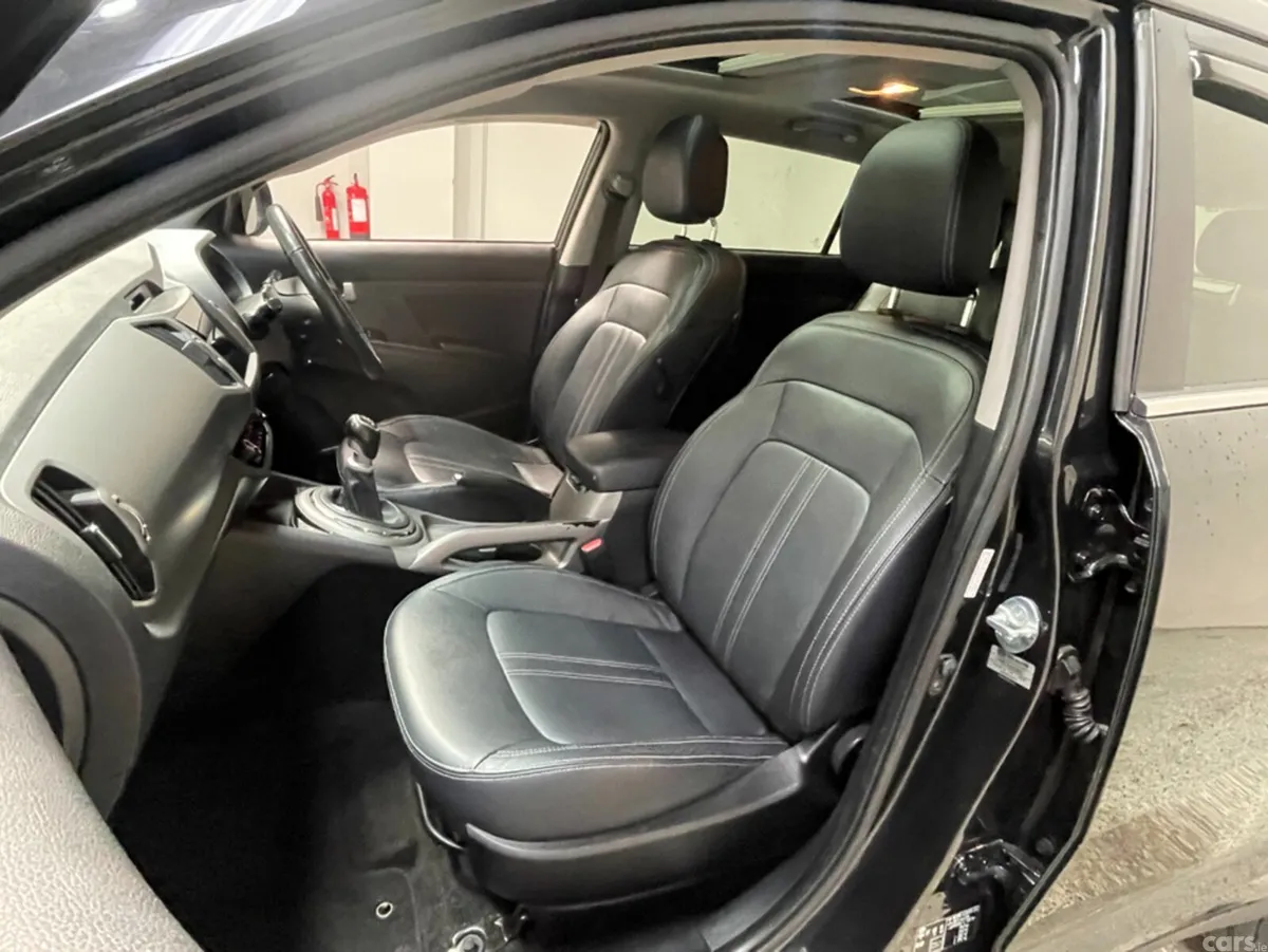 Kia Sportage SUV, Diesel, 2016, Black