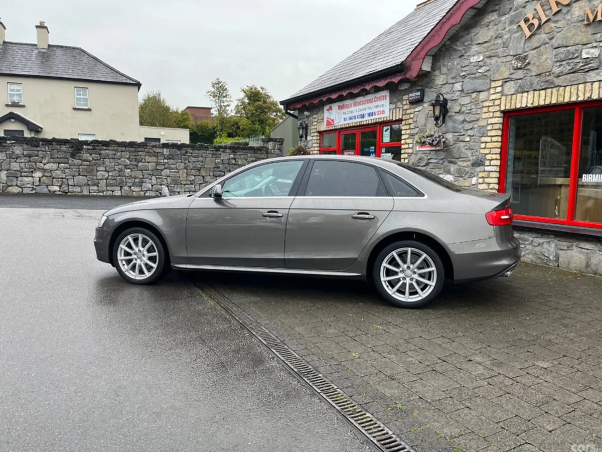 Audi A4 Saloon, Diesel, 2015, Grey