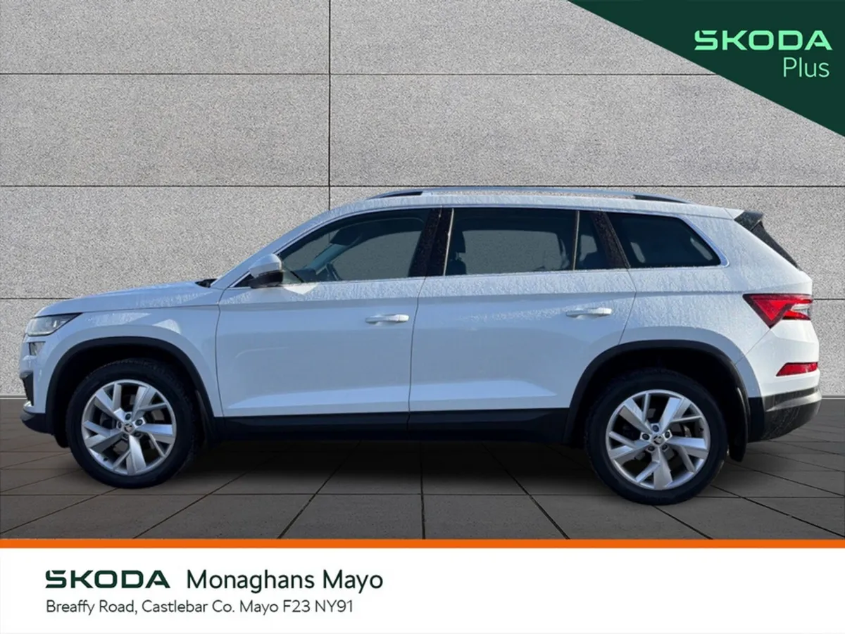 Skoda Kodiaq Estate, Diesel, 2023, White
