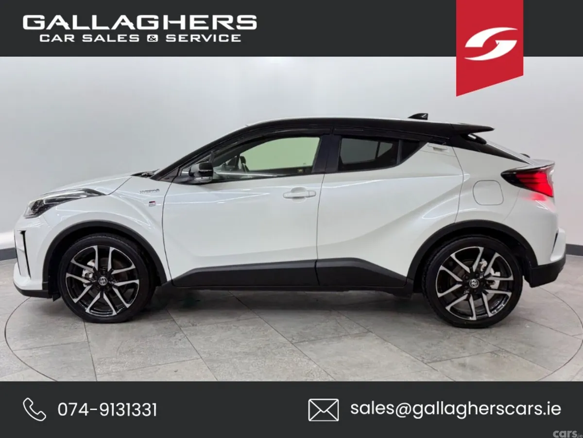 Toyota C-HR SUV, Petrol Hybrid, 2020, White
