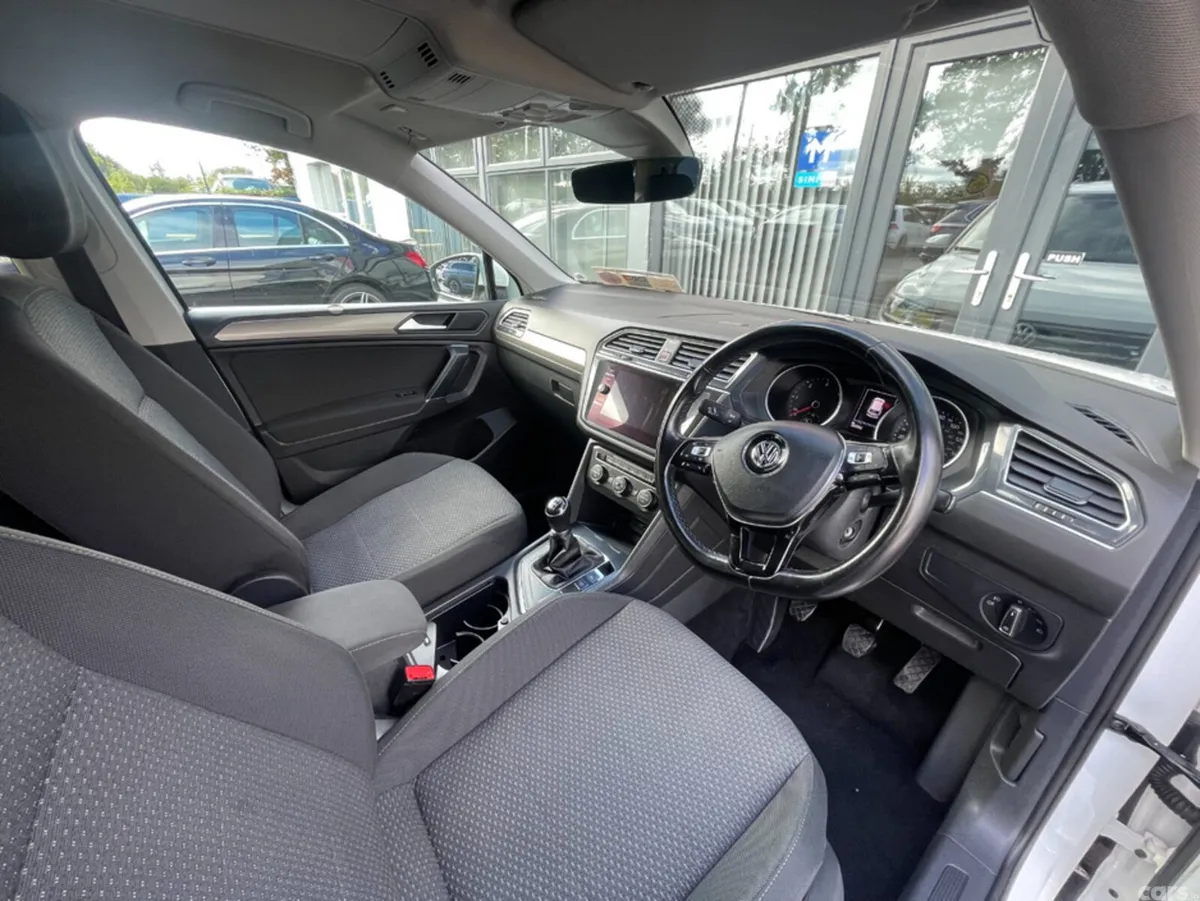Volkswagen Tiguan Estate, Diesel, 2019, White