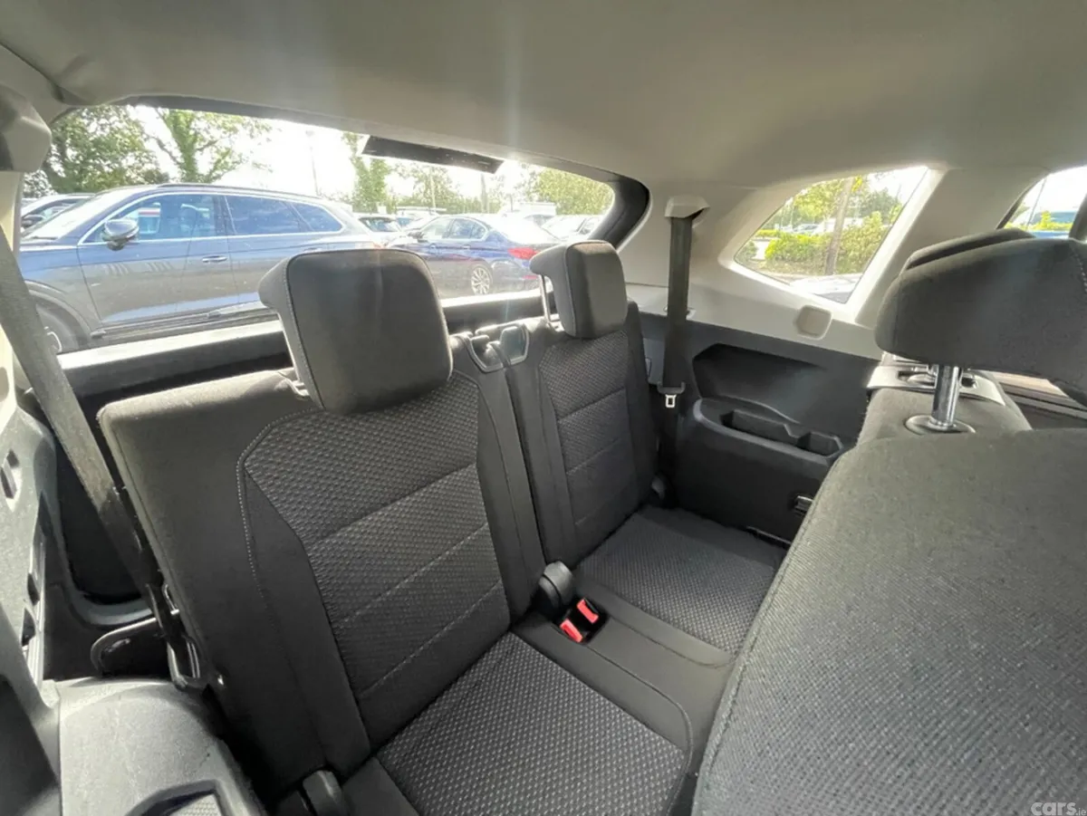 Volkswagen Tiguan Estate, Diesel, 2019, White
