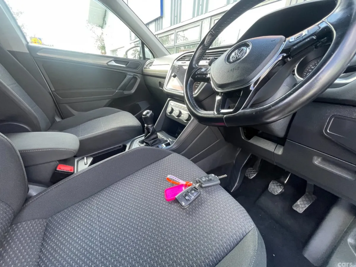 Volkswagen Tiguan Estate, Diesel, 2019, White