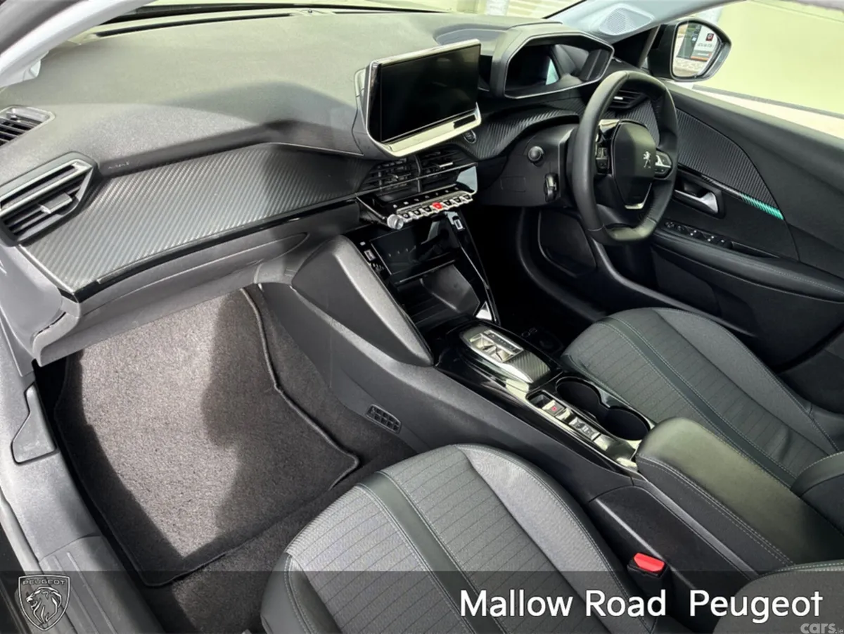 Peugeot 208 Hatchback, Electric, 2023, Black