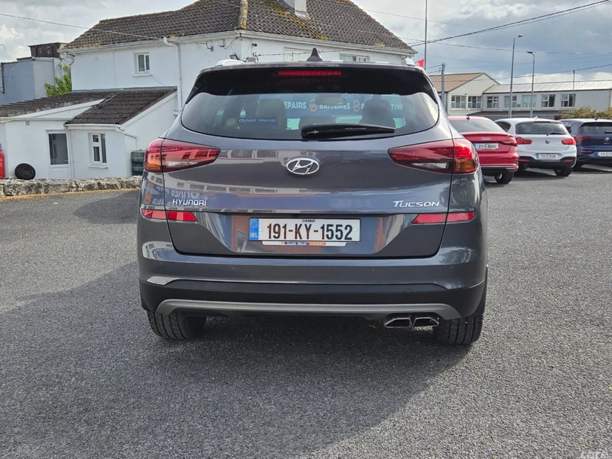 Hyundai Tucson MPV, Diesel, 2019, Grey