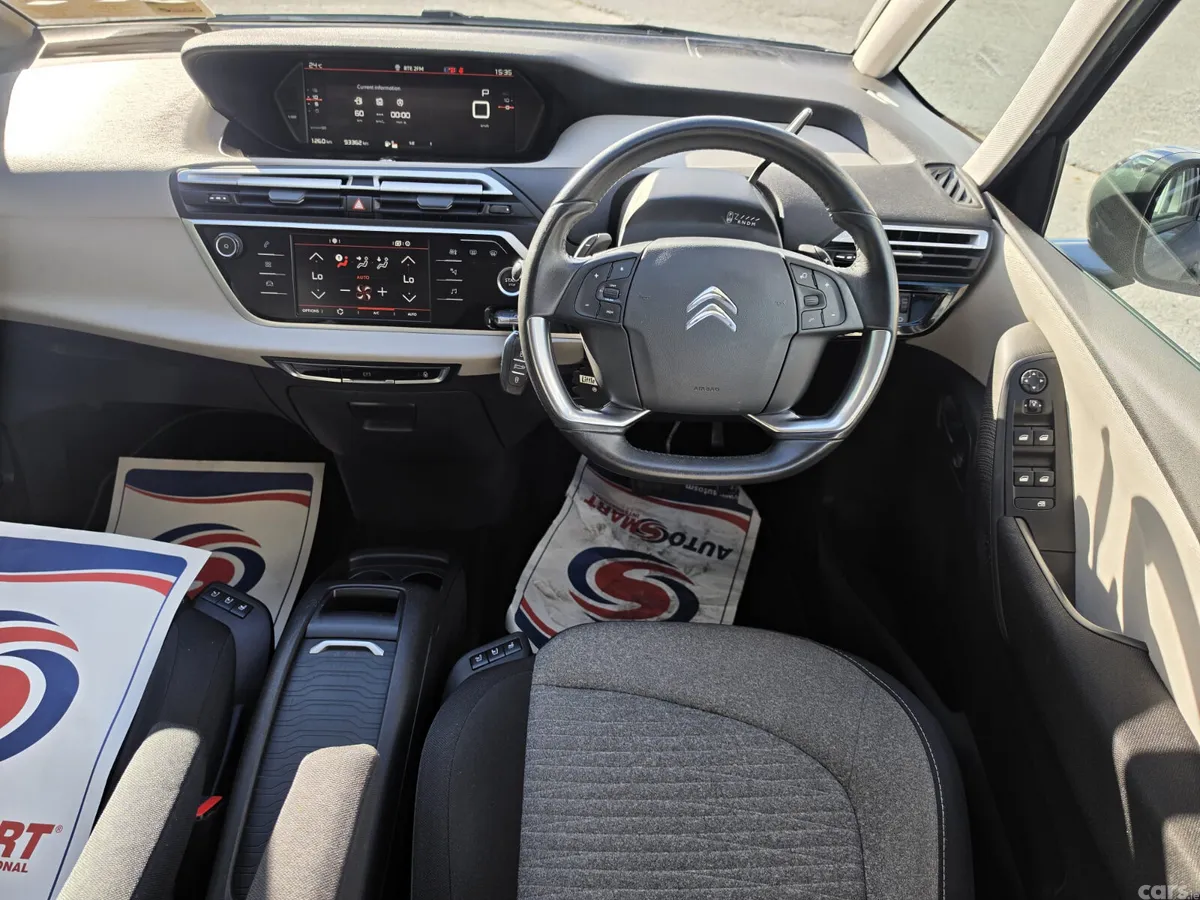 Citroen C4 Hatchback, Diesel, 2021, Grey