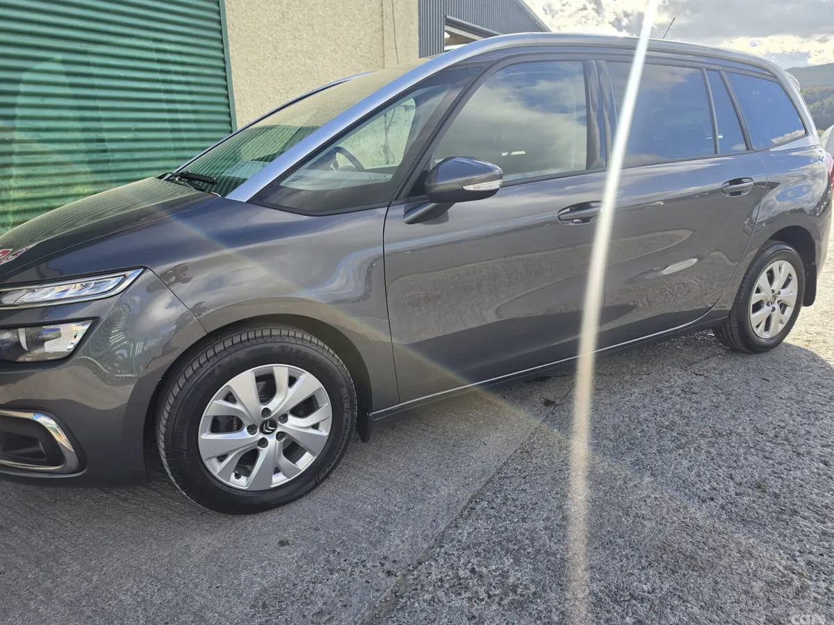 Citroen C4 Hatchback, Diesel, 2021, Grey