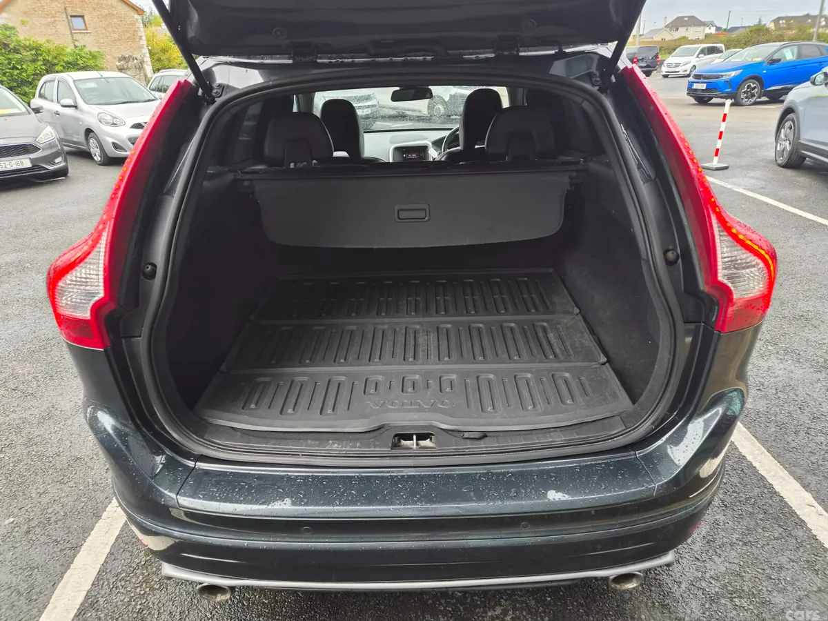 Volvo XC60 SUV, Diesel, 2016, Grey