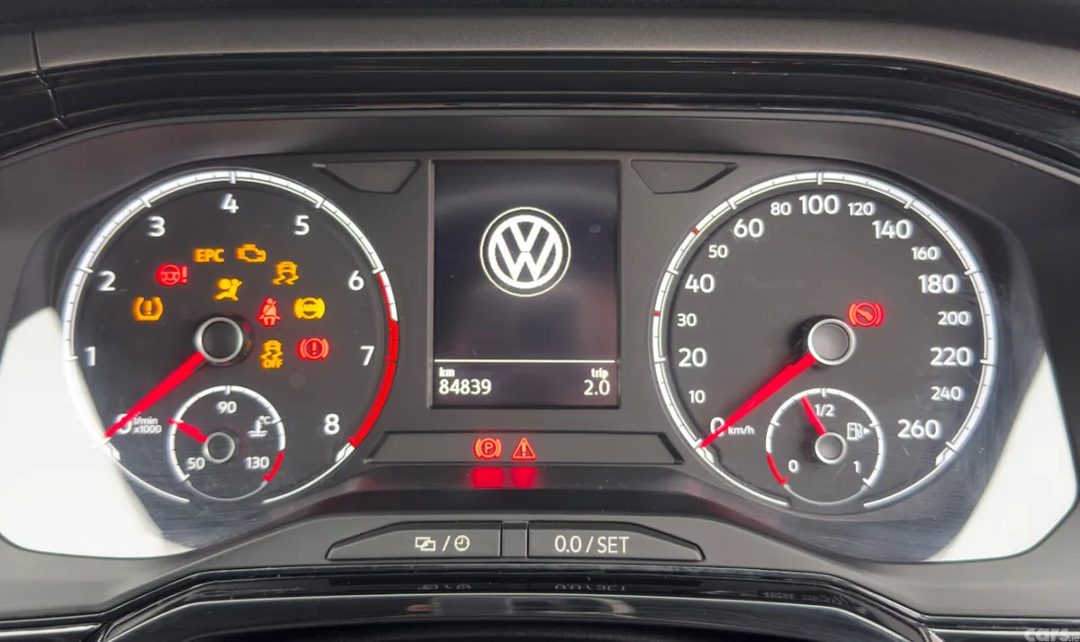Volkswagen Polo Hatchback, Petrol, 2018, White