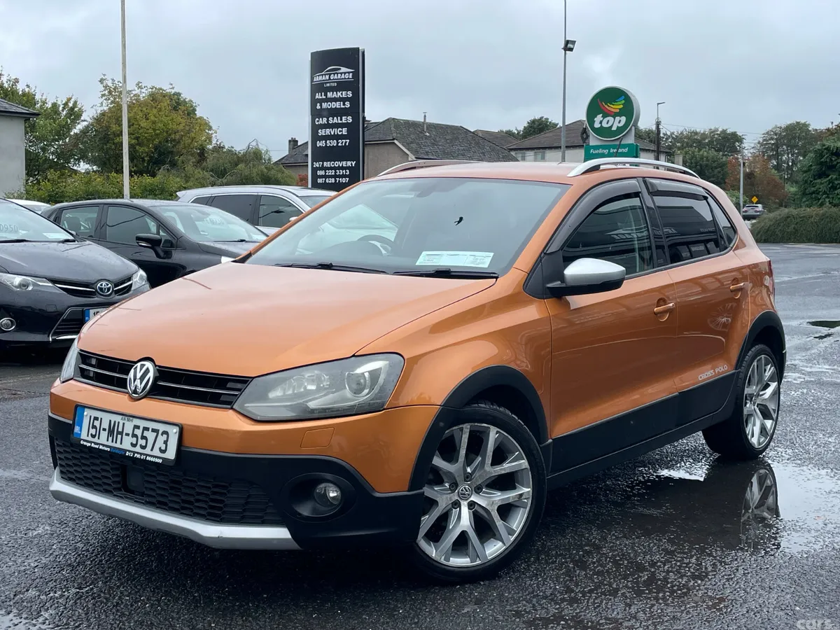 Volkswagen Polo Hatchback, Petrol, 2015, Orange
