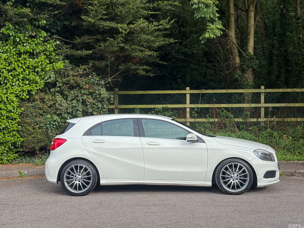 Mercedes-Benz A-Class Hatchback, Petrol, 2014, White